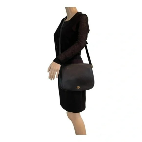 Vintage Coach 90s Black Leather Ranch Bag - Picture 3 of 16